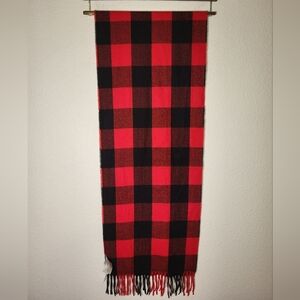 NWT Old Navy Flannel Scarf